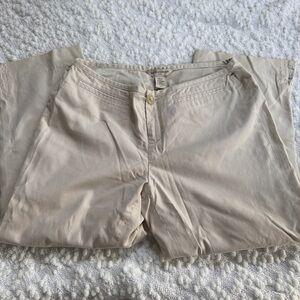 Vintage Banana Republic Cream Women's Bermudas
